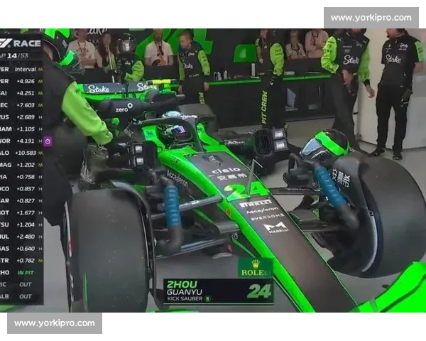 F1赛季巅峰对决解析冠军争夺激烈赛程全景揭秘 F1赛季巅峰对决解析冠军争夺激烈赛程全景揭秘